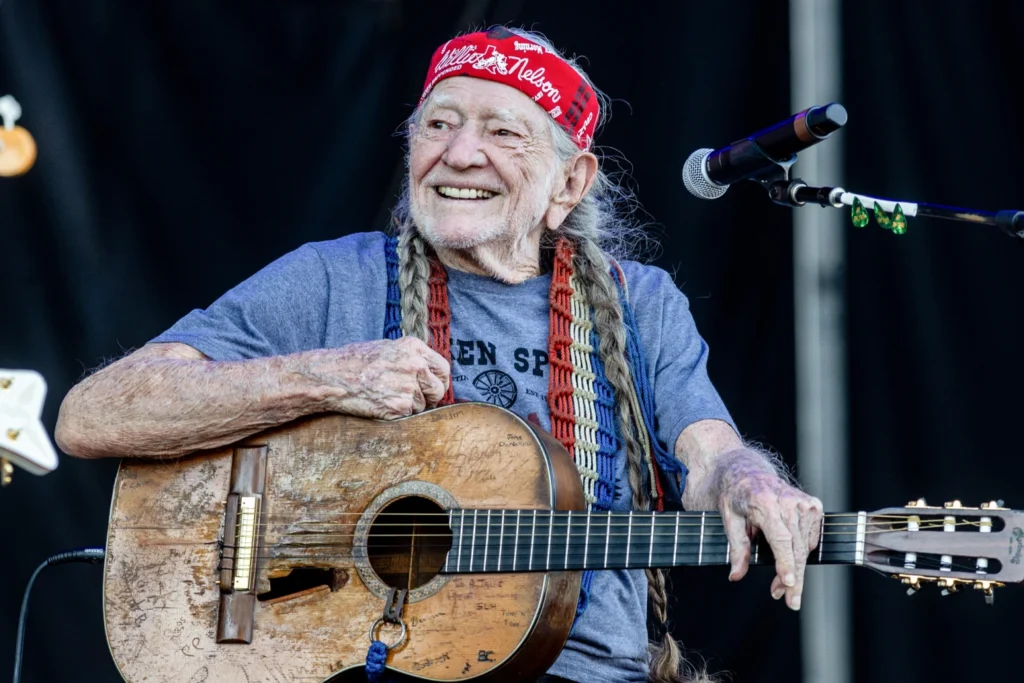 Willie Nelson Age, Career, Wife & Net Worth 2025
